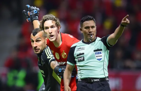 Fernando Guerrero aseguró que las decisiones arbitrales terminaron beneficiando a Toluca.