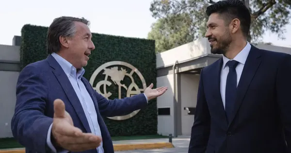 Oribe Peralta podría ser candidato a ocupar un puesto en las Fuerzas Básicas del conjunto azulcrema.