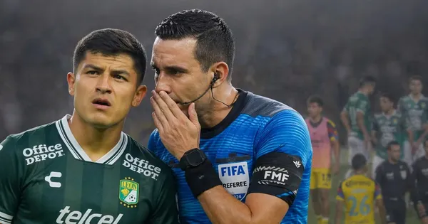 César Arturo Ramos se metió en polémica luego de vérsele decir algo a Iván Moreno que no le agradó.