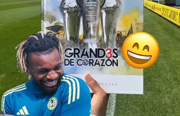Allan Saint-Maximin riendo y emoji a su lado/Foto Club América.