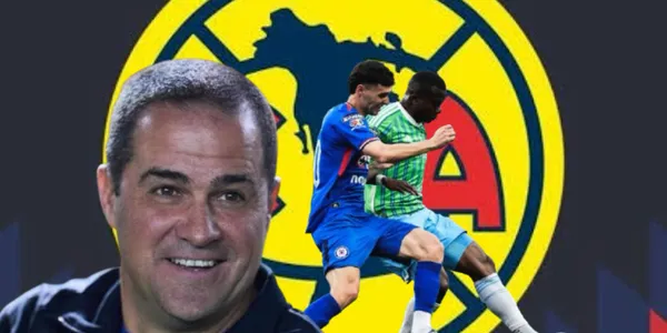 André Jardine junto a José Paradela y jugador del Seattle Sounders / FOTO ESTO