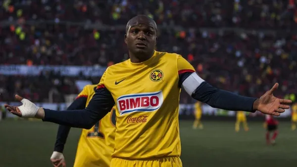 Aquivaldo Mosquera fue uno de los extranjeros más queridos del América y ahora se gana la vida en Colombia con un nuevo trabajo.