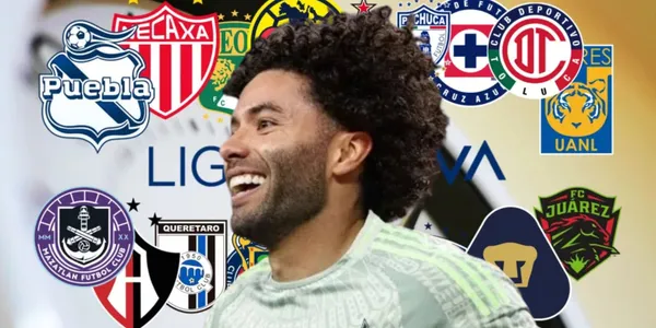 César Huerta junto a equipos de la Liga MX / FOTO GOAL