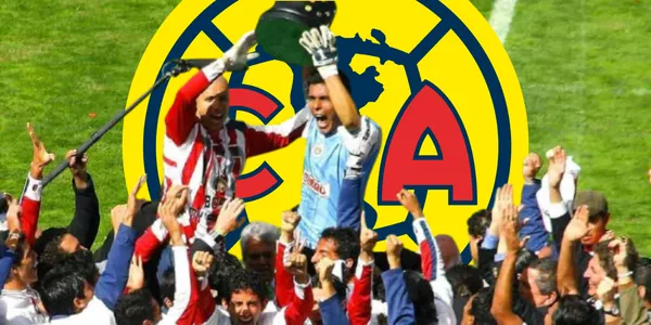 Chivas campeón del 2006 junto al escudo del América / FOTO FUTBOL TOTAL