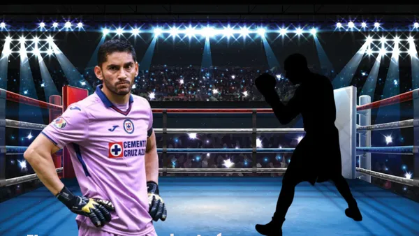 Corona y el boxeador en sombra/FOTO El Futbolero