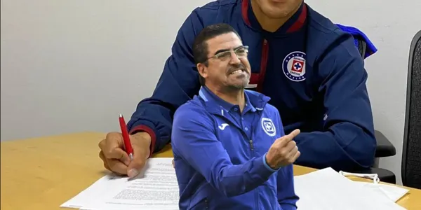 Cruz Azul de manera sorpresiva registra a su último jugador extranjero, pero no jugará en el primer equipo