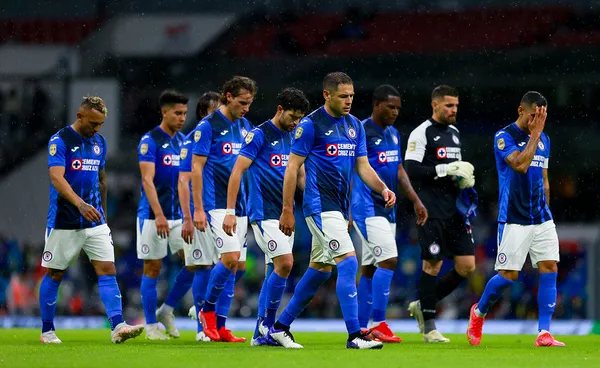 Cruz Azul no podría fichar a Cristian Pavón por la negativa de un futbolista de salir del club.