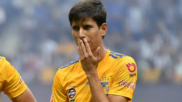 El atacante mexicano dejó al San Luis tras el torneo pasado