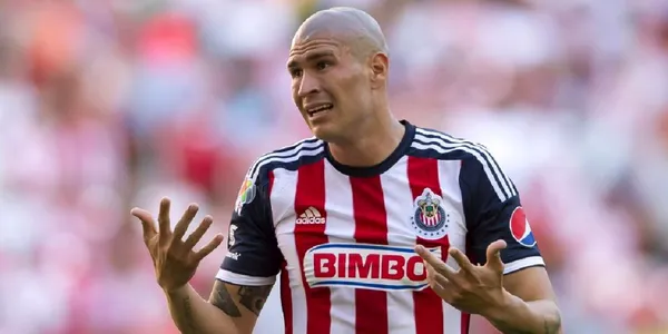 El canterano de Chivas anuncia su retiro del fútbol, se revela el nuevo trabajo de Jorge Enriquez