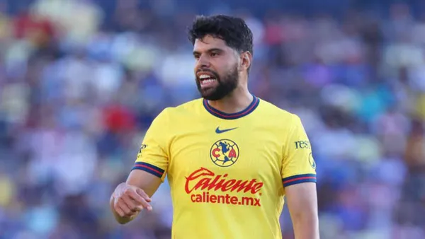 El defensa de 33 años de edad podría llegar a Monterrey para suplir a Carlos Salcedo