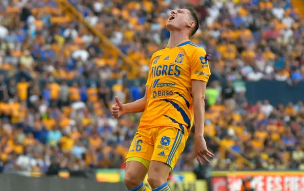 El delantero francés hizo que Tigres perdiera millones de pesos, así es como lo echaron de Nuevo León.