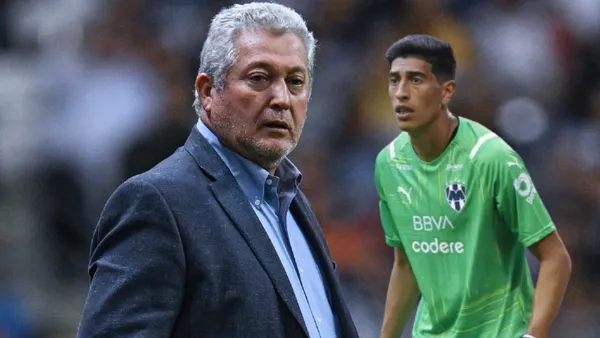 El estratega reveló el interés de un equipo sudamericano por el meta rayado