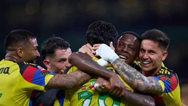 El festejo de los jugadores del América tras el empate entre Rayados