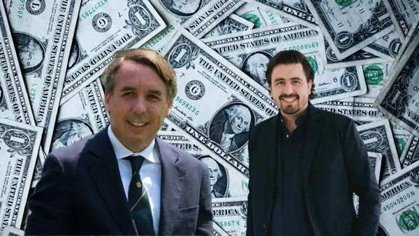 Emilio y Amaury sonriendo