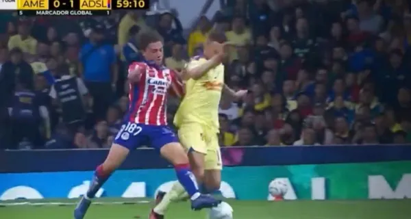 Esto es lo que dice la regla sobre el penal que generar controversia en el estadio Azteca