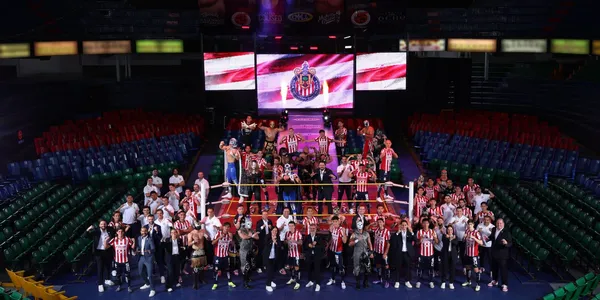 Foto Oficial Chivas (Fuente: Chivas)