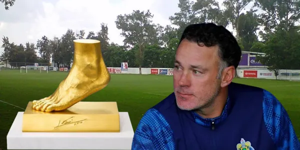 Gabriel Milito junto a la zurda de oro / FOTO X