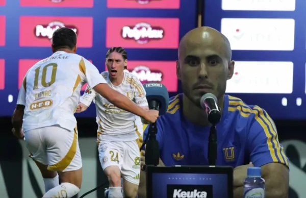 Guido Pizarro, Marcelo Flores celebrando/ Foto YouTube.