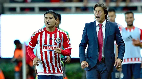 Javier Eduardo López llegó a costar 7 millones de dólares, pero el equipo de Matías Almeyda podría pagar mucho menos.