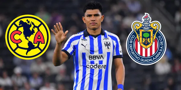 Jesús Gallardo con la playera de Rayados