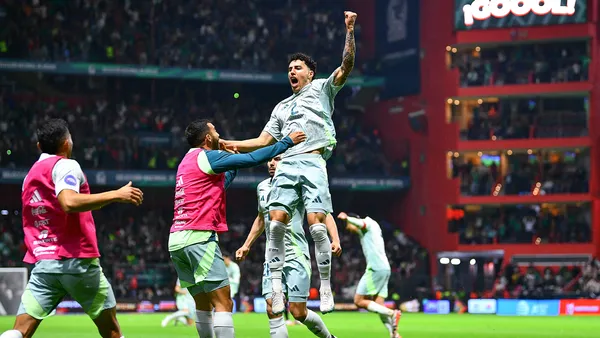 Jorge Sánchez meté el tercero que mete a México a semifinales | Foto: MexSport