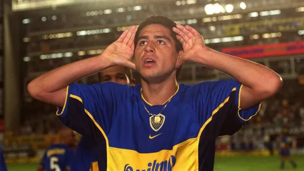 Juan Román Riquelme celebrando un gol (Foto: Primicias)
