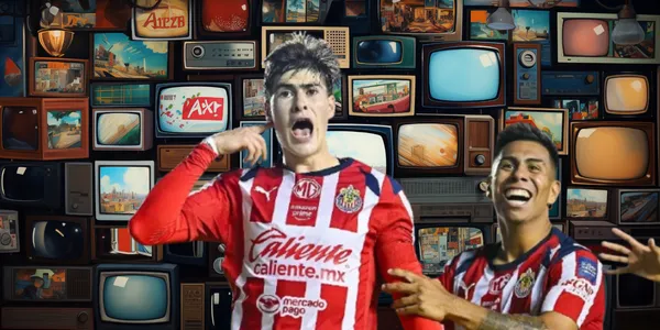Jugadores de Chivas junto a televisiones / FOTO RÉCORD
