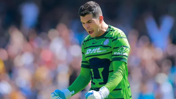 Julio González estaría a nada de llegar a Europa pero un detalle podría detenerlo | Foto: @pumasmx