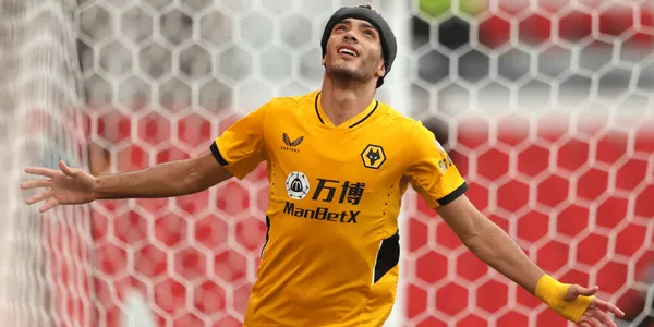 La inesperada decisión sobre el futuro de Raúl Jiménez en el futbol europeo