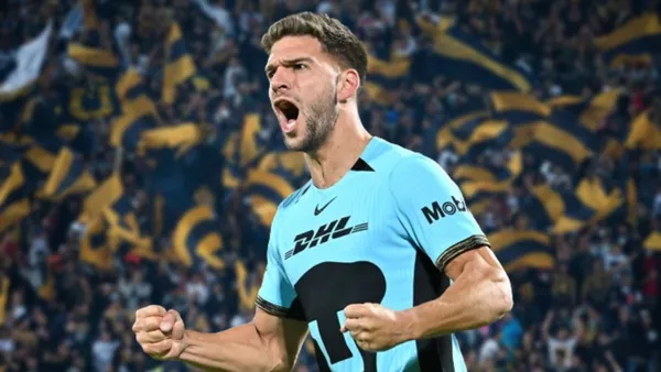 Lisandro Magallán con Pumas / Imagen: Récord