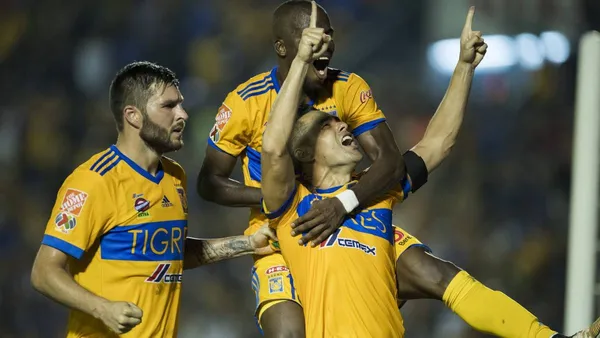 Lo convocaron para que llegue al estadio Volcán y presente la playera de Tigres y por ello no cobrará ni un peso.