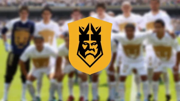 Logo de Kings League y Pumas 2011 / Imagen: Bolavip
