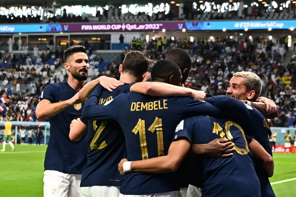 Los galos sufrieron al inicio del cotejo.