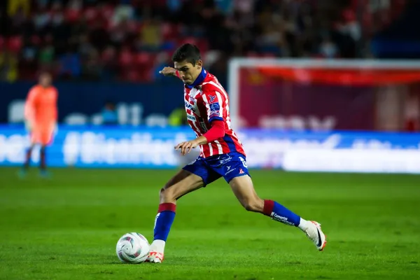 Los Rayados buscarán la remontada frente a su afición.