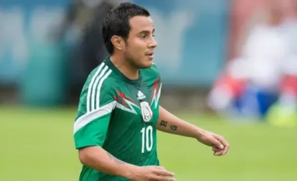 Luis Montes jugando con la selección mexicana (Fuente: Marca)