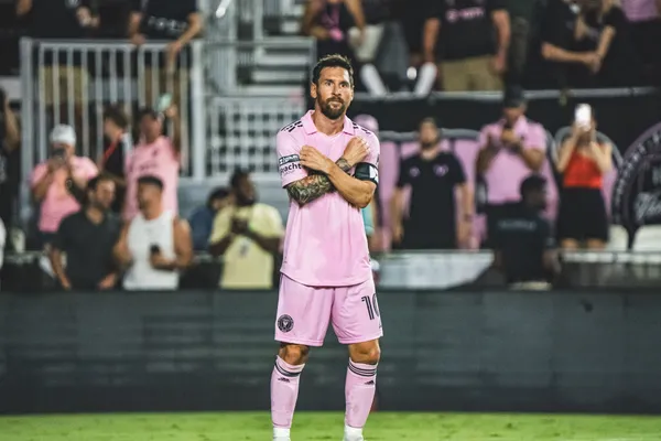 Messi jugará su primer partido como visitante en el torneo.