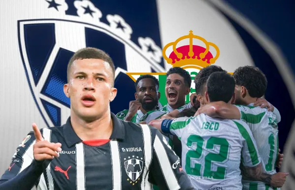 Nelson Deossa y jugadores del Betis/Foto Once Diario.