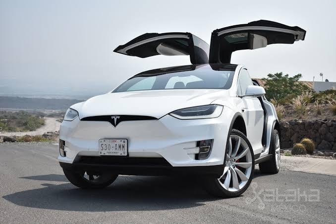 <font style="vertical-align: inherit;"><font style="vertical-align: inherit;">Tesla Model X</font></font>