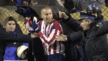 Adolfo Bautista saliendo de La Bombonera tras el Boca Juniors vs Chivas / FOTO TUDN