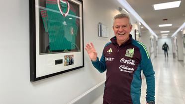 Aguirre tras ser hospitalizado. | Foto: X oficial de la Selección Mexicana