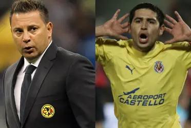 Antonio Mohamed se acerca al Club América, pero habría puesto como condición el fichaje del nuevo Juan Román Riquelme.