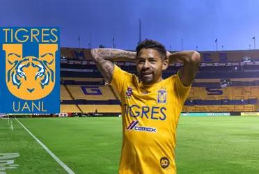 Aquino en Tigres