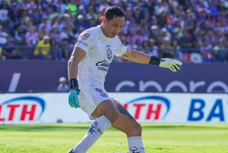 Rodolfo Cota en el arranque del torneo Apertura 2024 con el América (Fuente: ESTO)