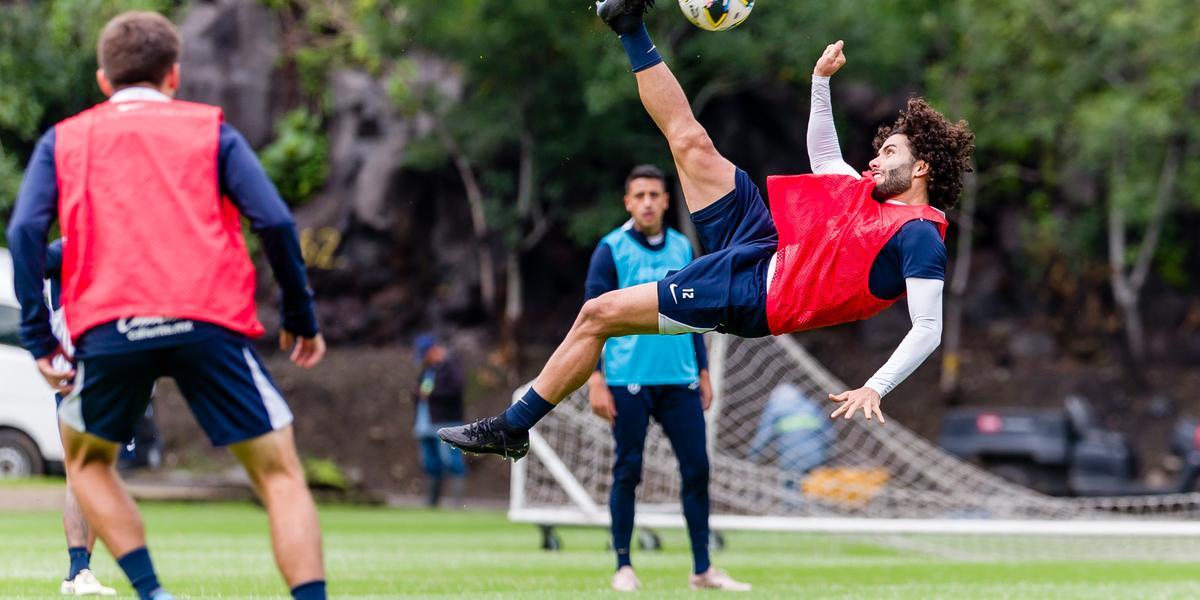 César Huerta (Fuente: Pumas) 