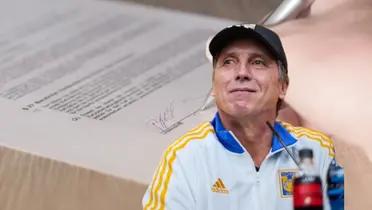 Contrato firmado y Robert Dante Siboldi como DT de Tigres | Foto: Adrián Antón