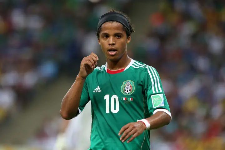 El jugador mexicano entrena en las instalaciones de Coapa.
