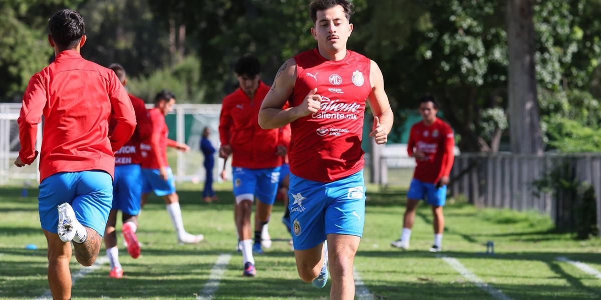 Entrenamiento Chivas (Foto: Chivas)