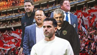 Fernando Gago y entrenadores de la Liga MX / Foto: Mexsport