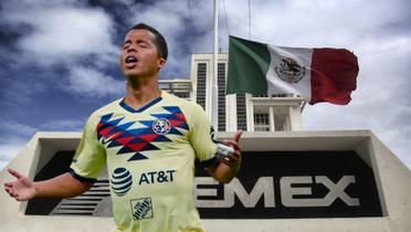 Giovani dos Santos con la playera del América (Fuente: IMCO)