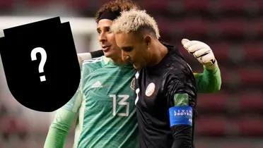 Guillermo Ochoa junto a Keylor Navas durante cotejo México vs. Costa Rica / Foto: ESPN